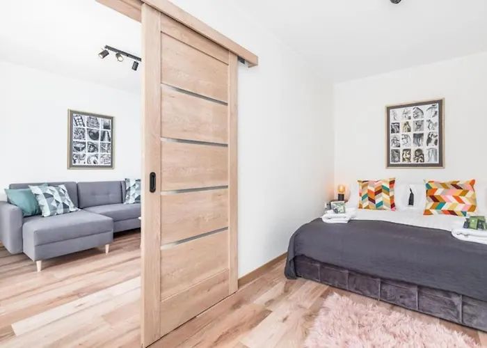 Apartament Modern Riverside With Free Parking Space